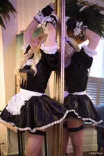 Pose in maid outfit