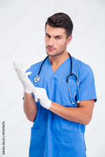 Put on Gloves 