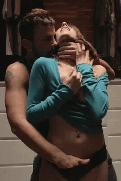 Kiss and tease her