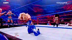 Knee drop to back