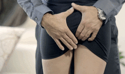 Squeeze her ass