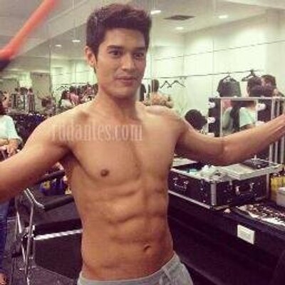 Feel the need to work out (scene)