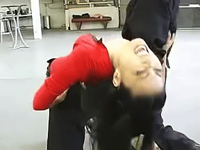 You break this bitch’s back with your knee!