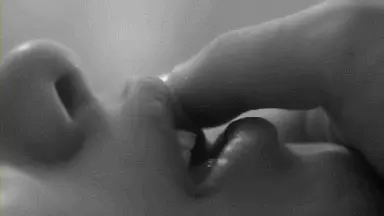 Touch her lips