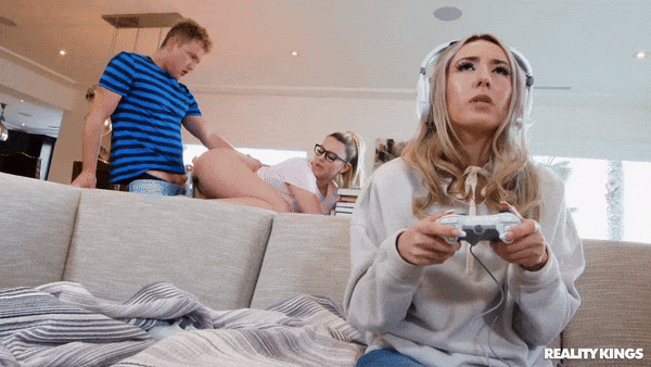 Cuck the Gamer Girl