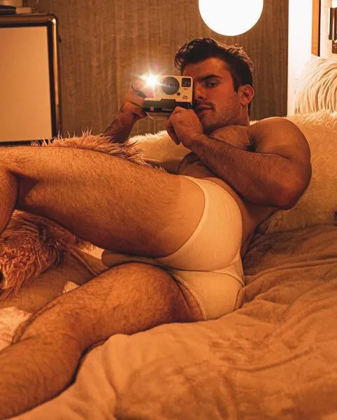 Show off your ass