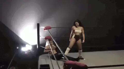 Sexy Stinkface