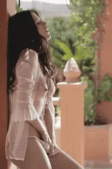 Rub Clit