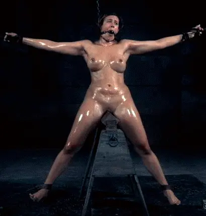 Bondage : Cheval d'arçon