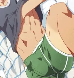 Intenta esconder tu pene abultado