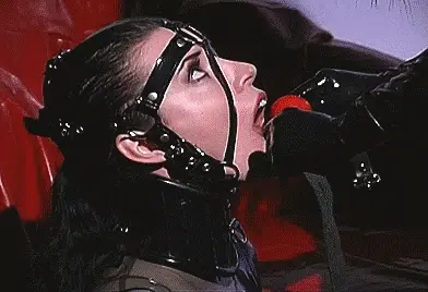 Mettez un bâillon :)