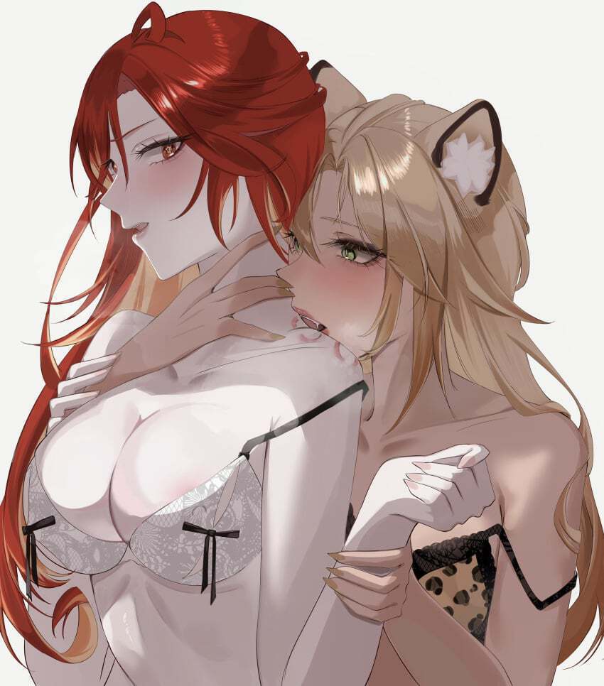 It is over! You may have enjoyed the time spent with your partner but that's not all you wanted. You decide to leave a nice reminder for your partner by giving a few bites. Bites so strong enough to leave quite a few marks~! 